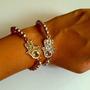 Hamesh hand bracelet
