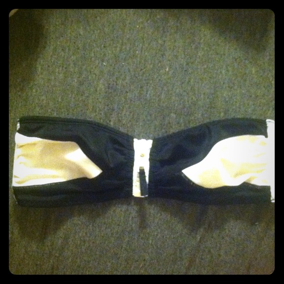 Bikini top - Picture 1 of 2