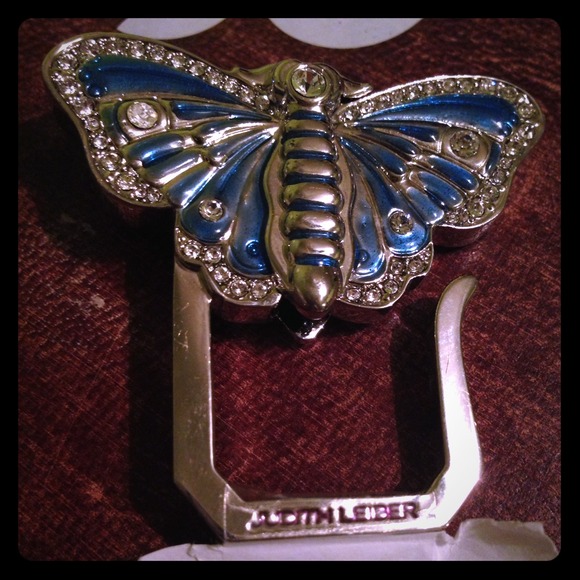 REDUCED! Brand new Judith Leiber Key Fob