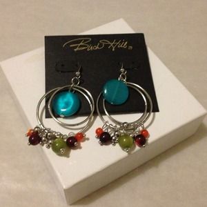 **SOLD**Dangle Drop earrings