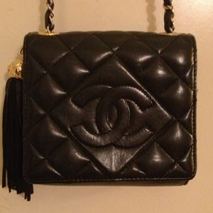 Beautiful Black Cross Body Purse