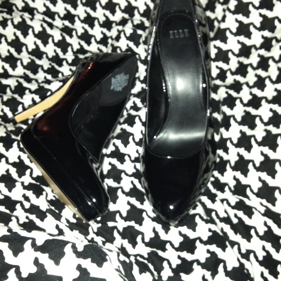 Black heels