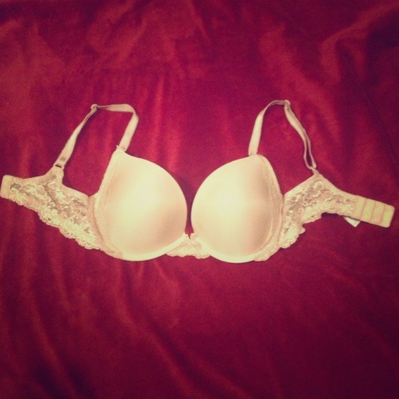 ❗SOLD❗VICTORIA'S SECRET BRA💕💕💕
