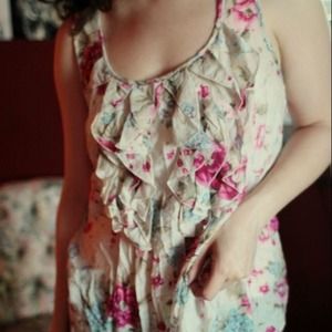 Floral Blouse SIZE L