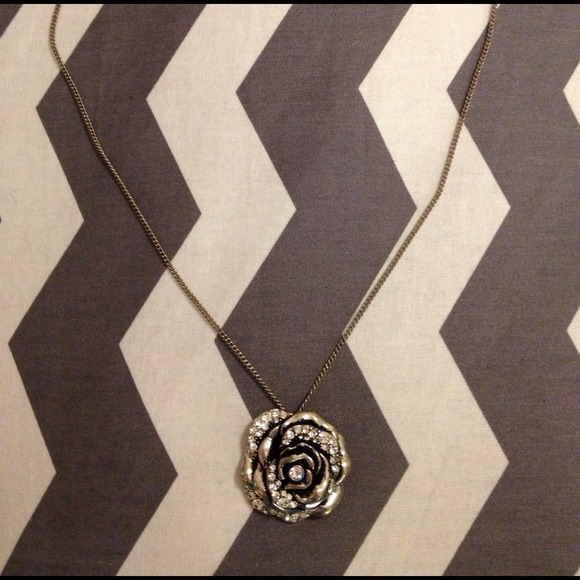 Fossil brand Rhinestone Rose Necklace