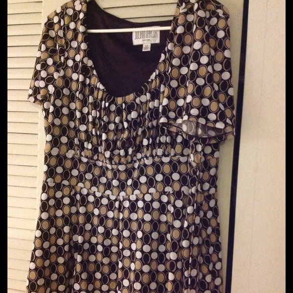 Size 16 w top with tie in back