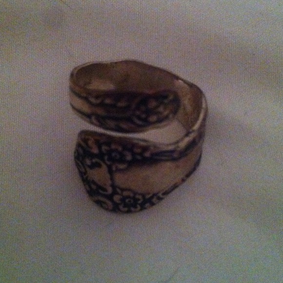 Spoon ring - Picture 2 of 2