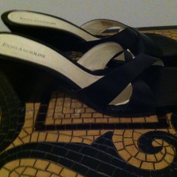 Shoes - Picture 2 of 2