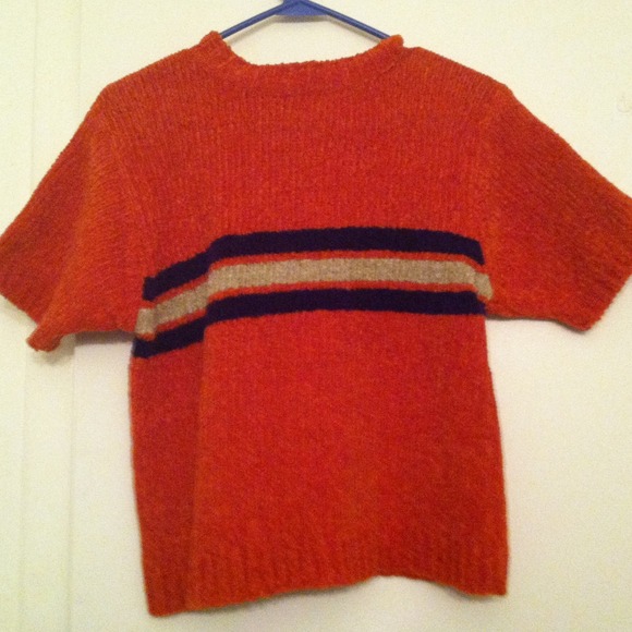 Sweater - Picture 1 of 1