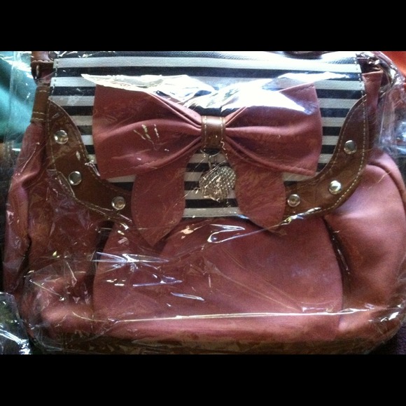 Handbag - Picture 4 of 4