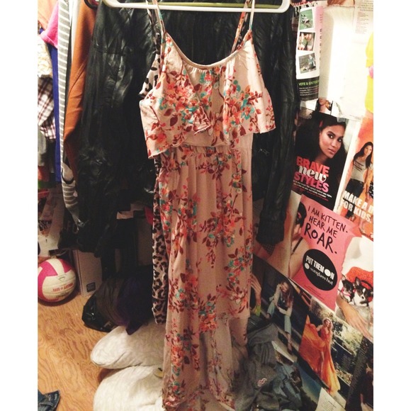 Cute long maxi flora dress