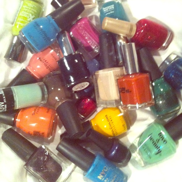 ❤RESERVED❤  Pile of polish