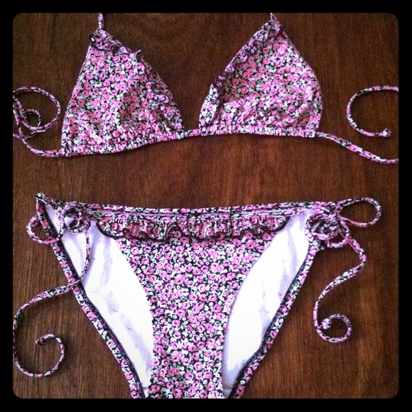TRADED!•VIctoria's secret PINK bikini