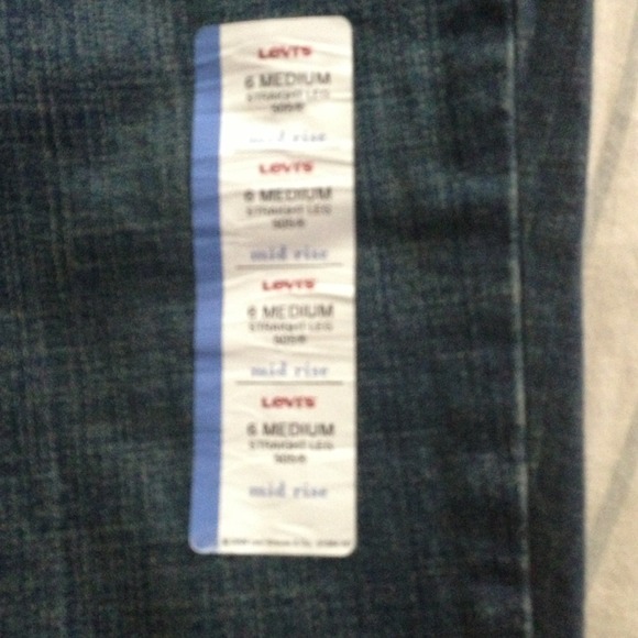 Jeans - Picture 3 of 4