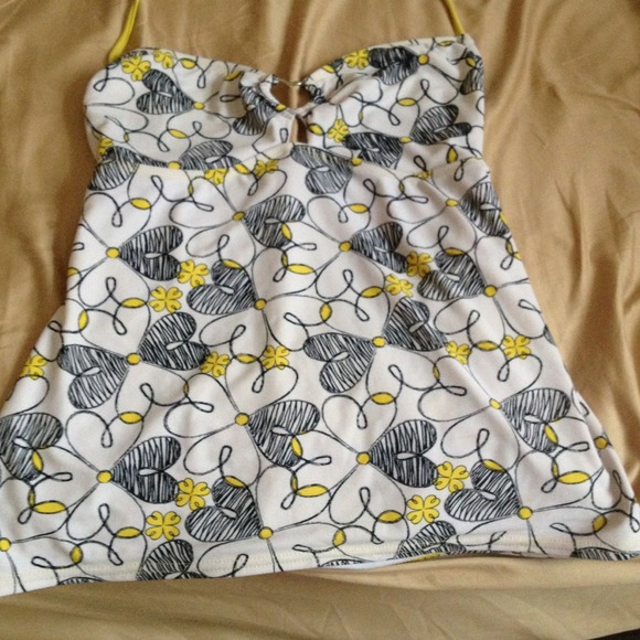Goo quality bathing suite!!