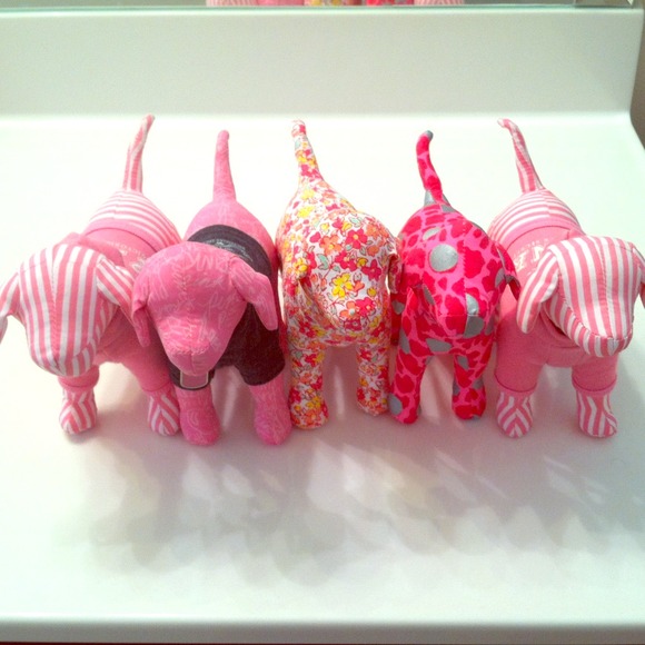 ⚠SOLD!❌Victoria's Secret PINK Puppy Dogs!