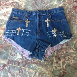 Vintage High-waisted Shorts With Cross Studs