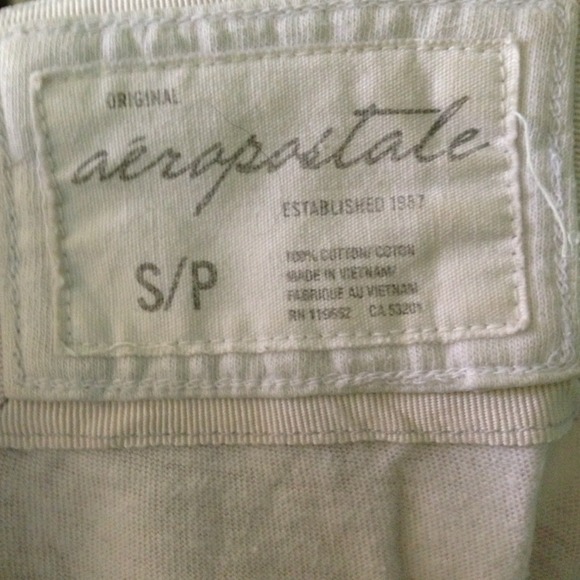 White aero shirt - Picture 3 of 3