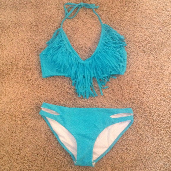 ❌SOLD❌in bundle! Turquoise Fringe Bikini! - Picture 2 of 4