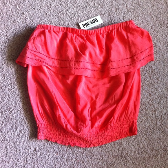 Pacsun frilly tube top size Medium