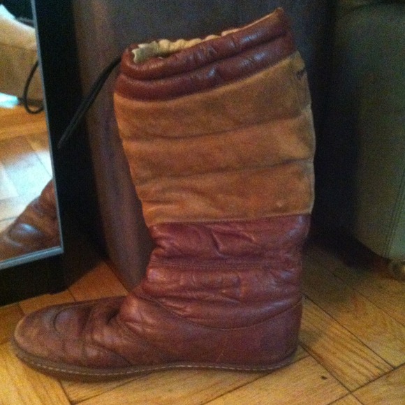 Camper leather boots