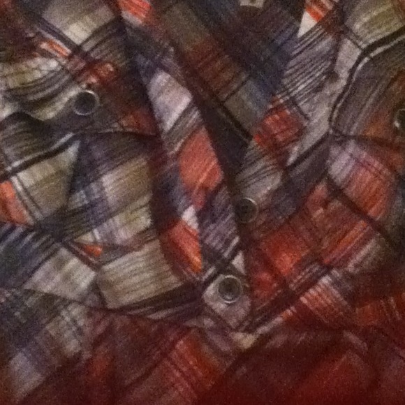 Shirt - Picture 3 of 3