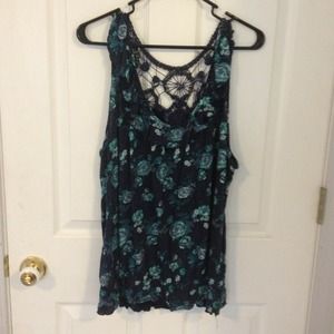 Loose floral print blouse