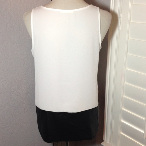 Leather Look Colorblock Tank - Picture 2 of 4