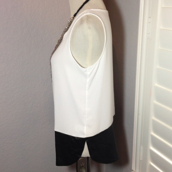 Leather Look Colorblock Tank - Picture 3 of 4