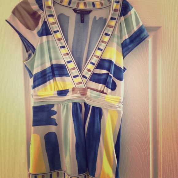 BUNDLED Perfect shirt for summer!!