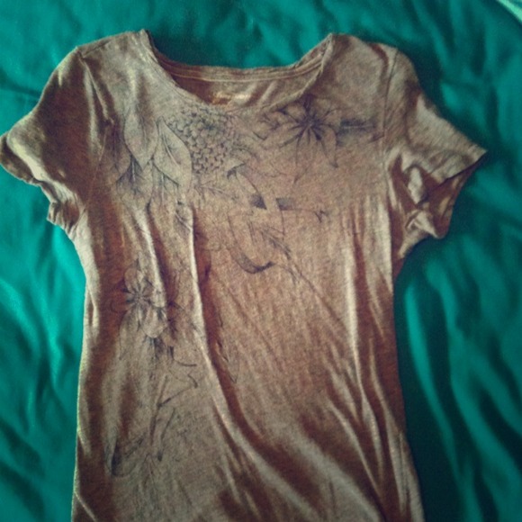 •SOLD• American Eagle Graphic Tee