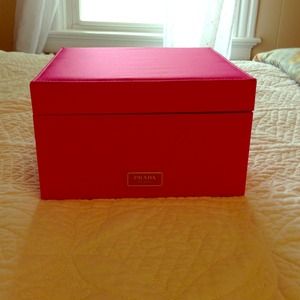 Prada pink perfume box