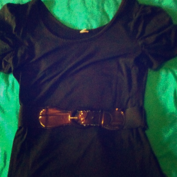 •SOLD• Ruched Sleeve Black Belted Blouse