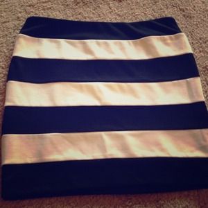 Black and white body con skirt