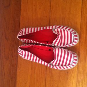 Red and white strapped espadrilles