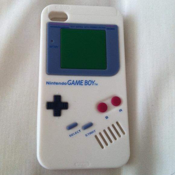 iPhone 4 or 4s gameboy case