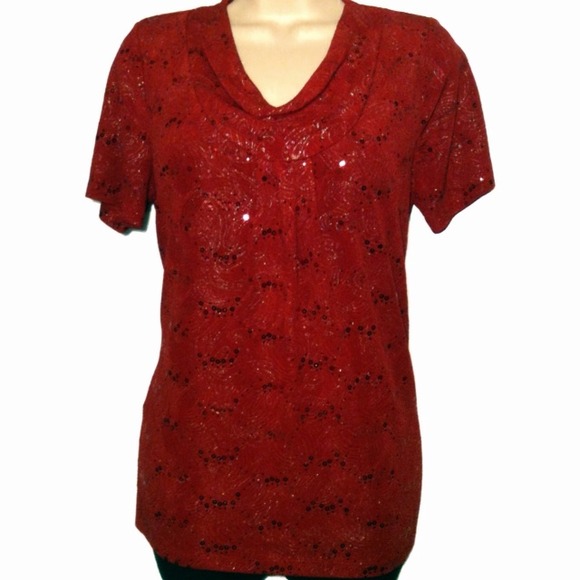 🚫Sold🚫#50  Red Sequence Top Size Large
