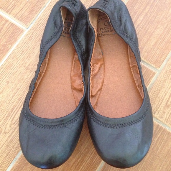 💳 SOLD 💳 Lucky Brand leather ballet flats
