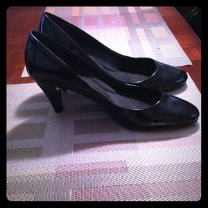 Black heels