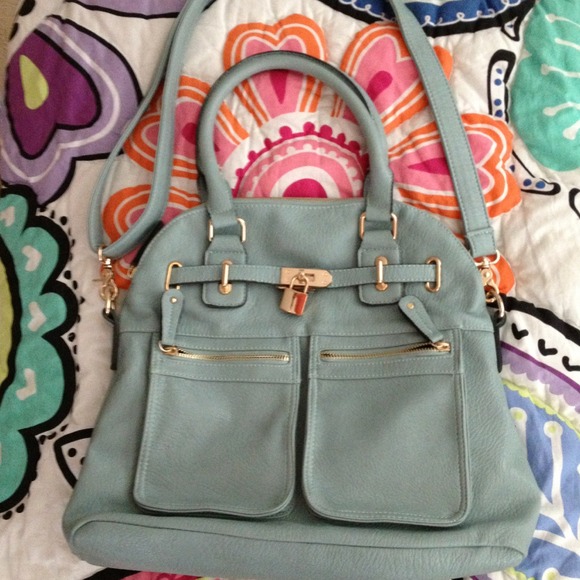 👜Adorable baby blue satchel purse 👛