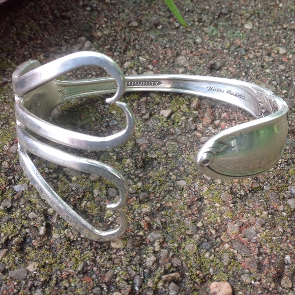 🎉🎉HOST PIC🎉🎉Two Hearts" bracelet - Picture 3 of 4