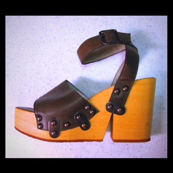 ❌SOLD❌Martin Margiela Platform Sandals Size 8.5