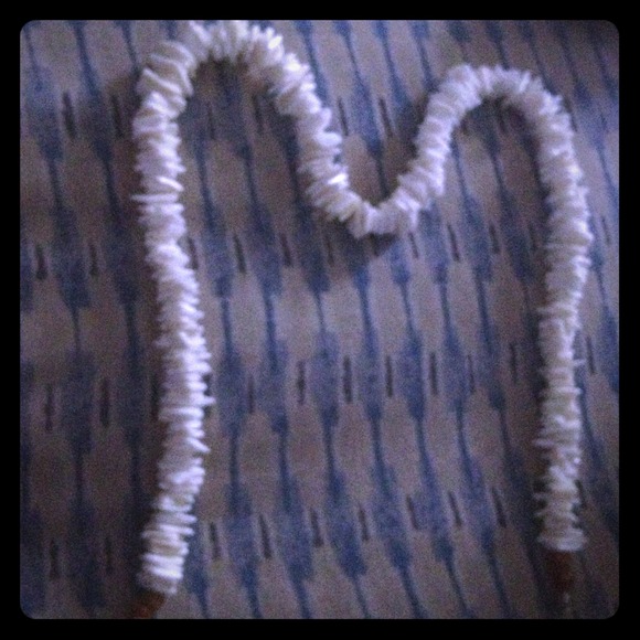 Shell white necklace