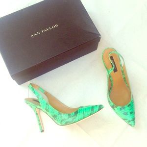 Ann Taylor Shoes - Ann Taylor Emerald Snake Heels Sz 9.5 Ann Taylor Shoes - Ann Taylor Emerald Snake Heels Sz 9.5
