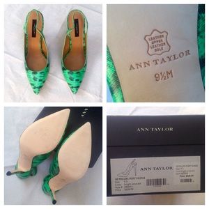 Ann Taylor Shoes - Ann Taylor Emerald Snake Heels Sz 9.5 Ann Taylor Shoes - Ann Taylor Emerald Snake Heels Sz 9.5