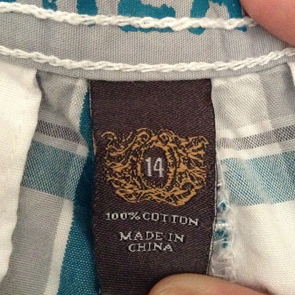 Boys striped shorts - Picture 3 of 3