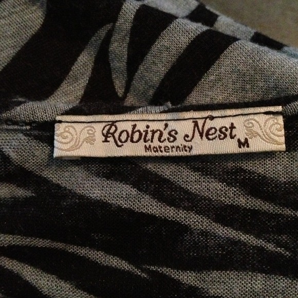 Cute maternity dressy zebra print top - Picture 2 of 2