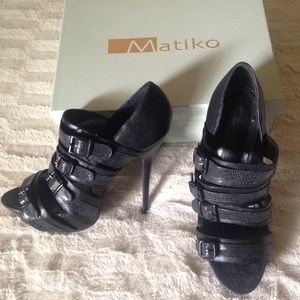 Matiko Shoes - Matiko Trix Heels Size 10 Matiko Shoes - Matiko Trix Heels Size 10