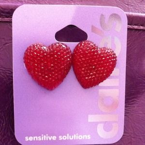 Sold❤Heart earrings