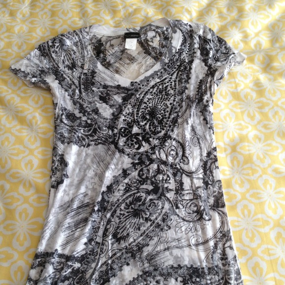 ❌TRADED❌Black and White Shirt